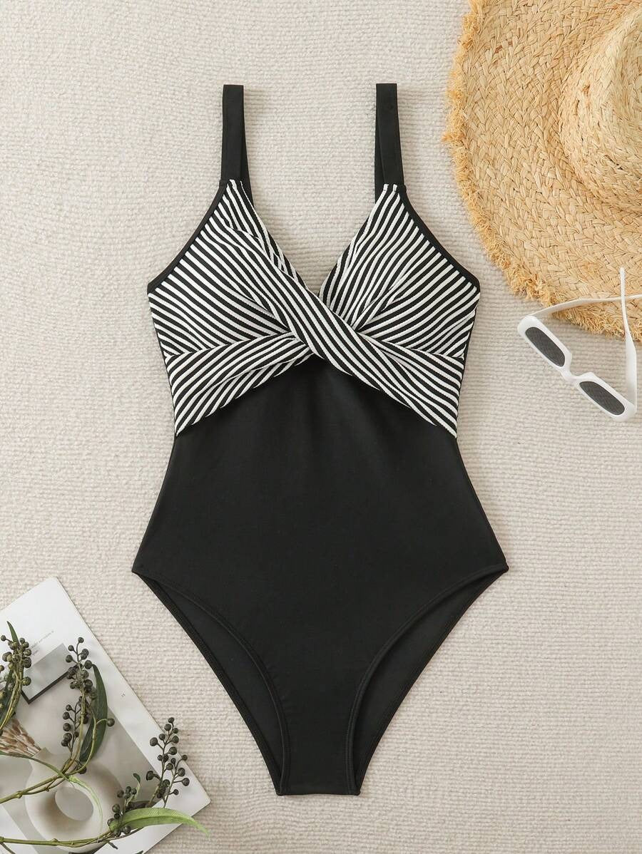 One-Piece Swimsuit with Front Cross Design – Striped Fabric for Summer مايوه حريمي قطعة واحدة صيفي-صيفي أنيق مكشوف الظهر والصدر