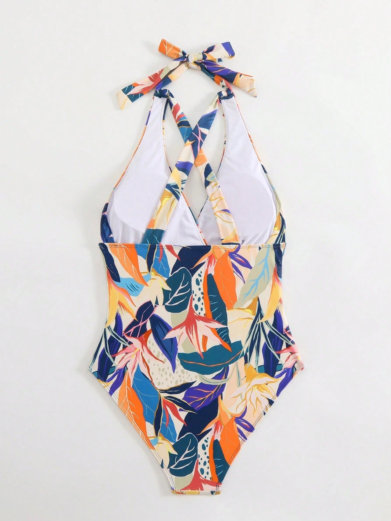 One-Piece Swimsuit – Slimming & Sexy Design for Beach and Hot Spring Resort
