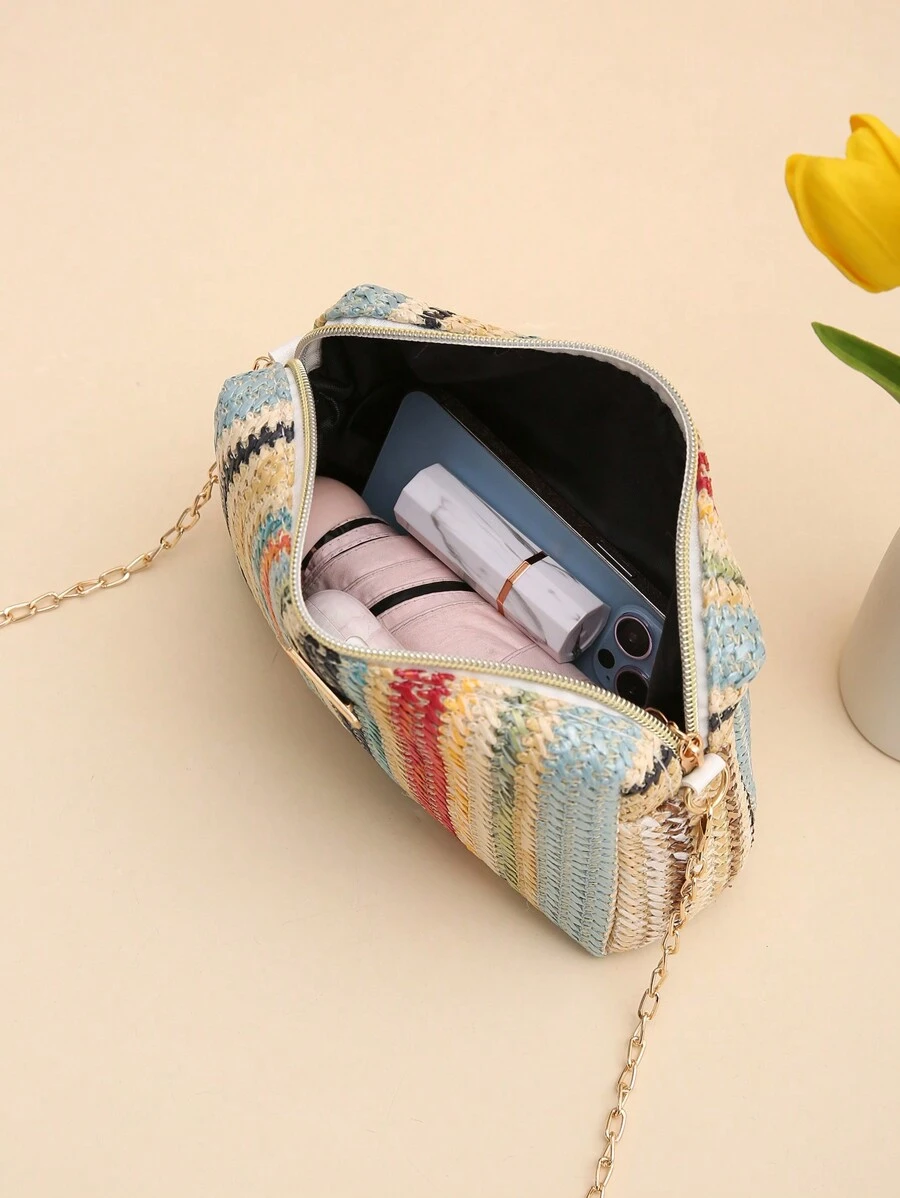 Rainbow Woven Straw Crossbody Bag – Trendy & Versatile Women’s Bag with Chain Strap حقيبة كاميرا قش ملونة