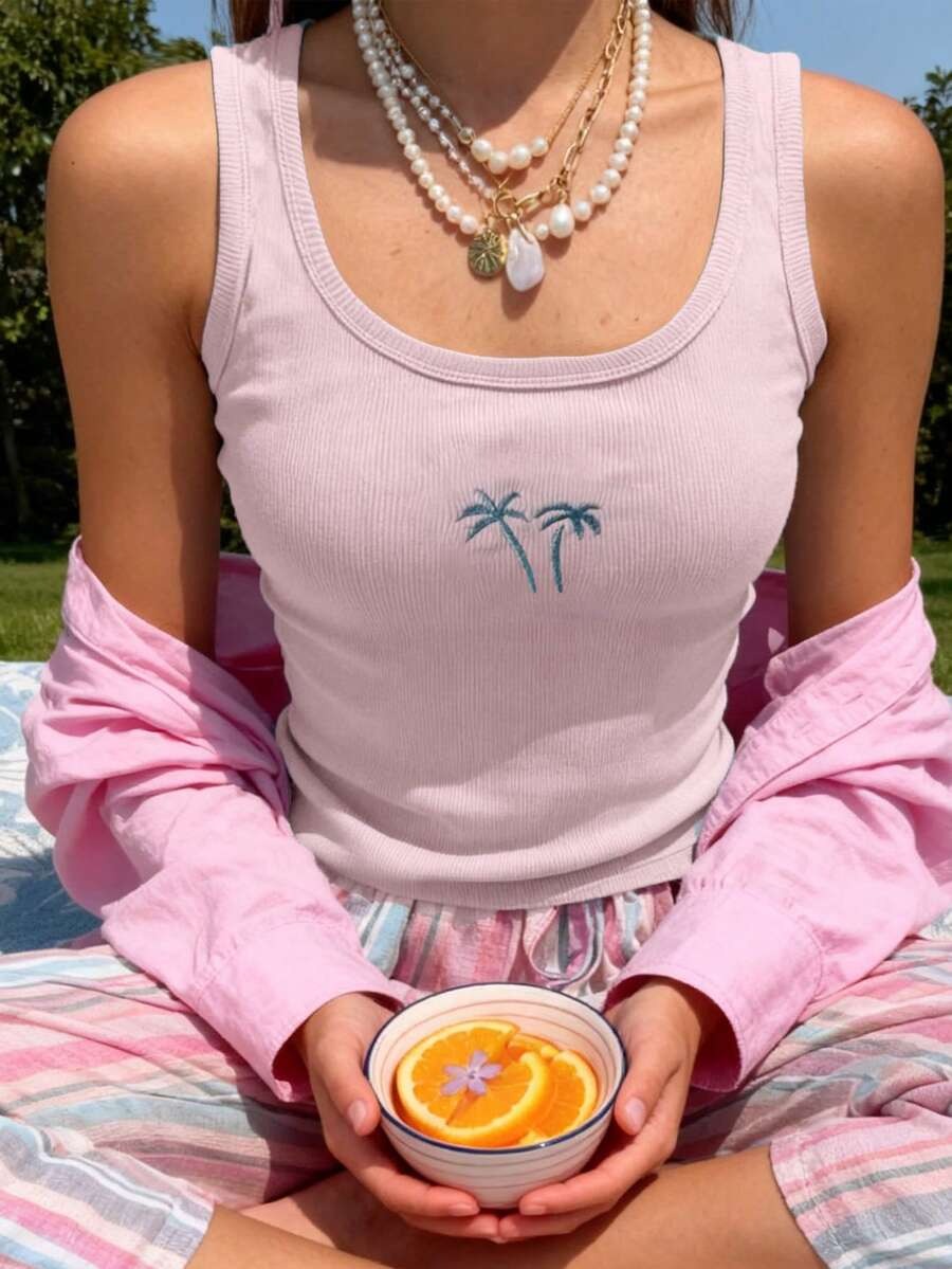 Women's Casual Sleeveless Palm Tree Embroidered Top