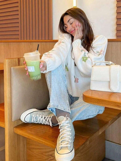 Floral Embroidered Knitwear Long Sleeve Loose Fit