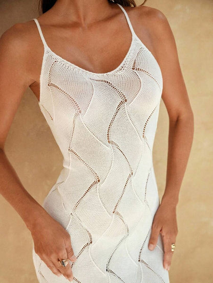 Women's Elegant One-Piece Vacation Swimsuit with Wave Stripes, Textured Knit, and Sexy Neckline