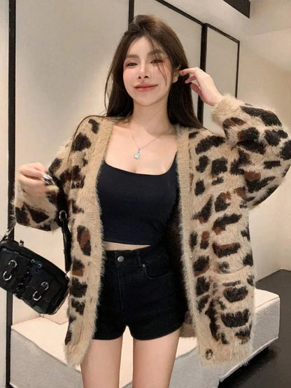Women's Sexy Loose Fit Leopard Print V-Neck Cardigan